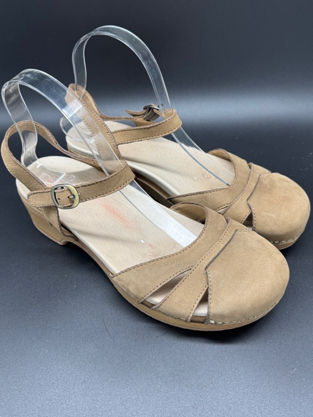 Dansko Tan Slingback Sandals with Ankle Strap Sz 39